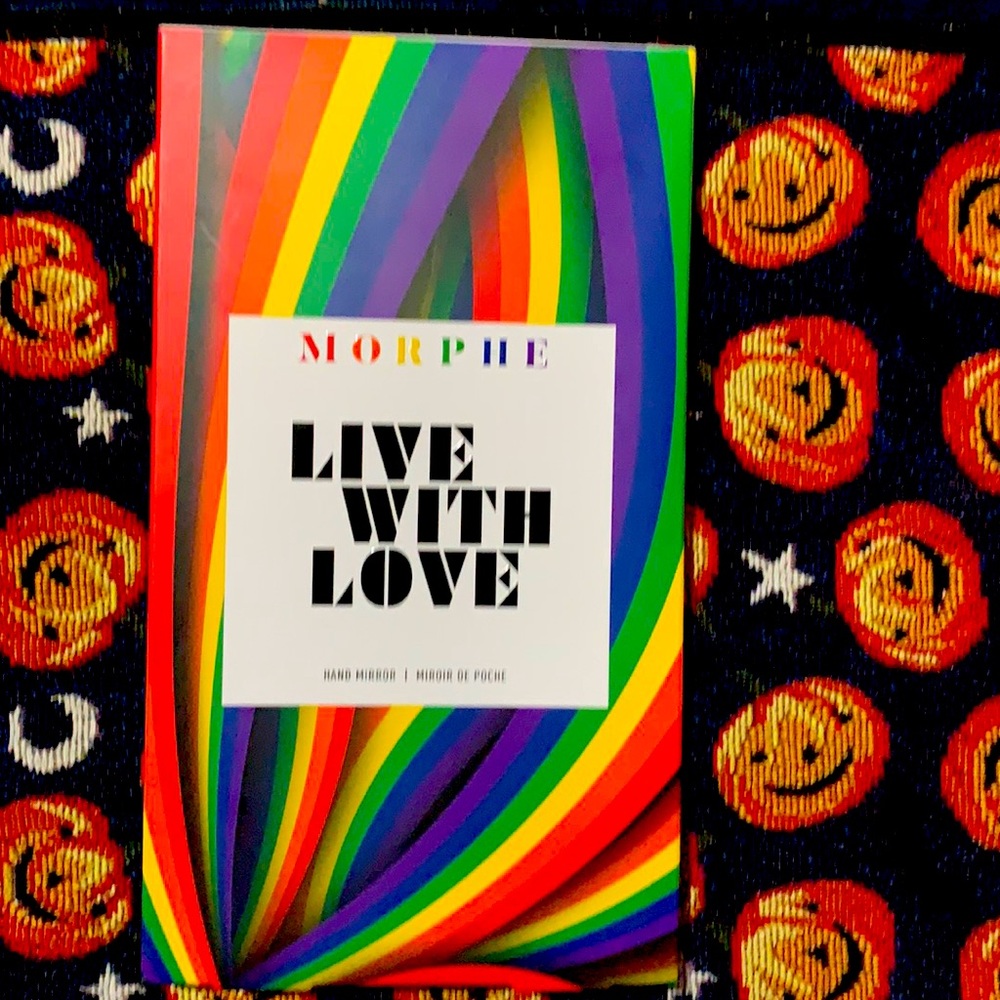 Morphe Live With Love Hand Mirror.